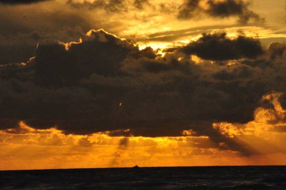 Lindo pôr-do-sol em Palm Beach - Aruba